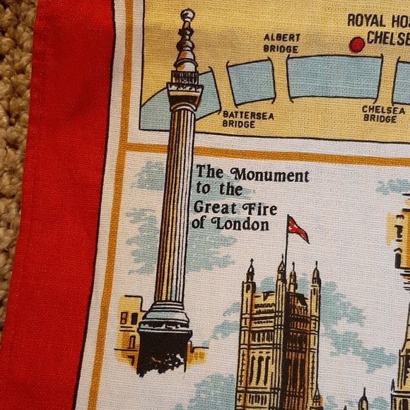 SOLD Linens | London Souvenir Tea Towel - Picture 7 of 11